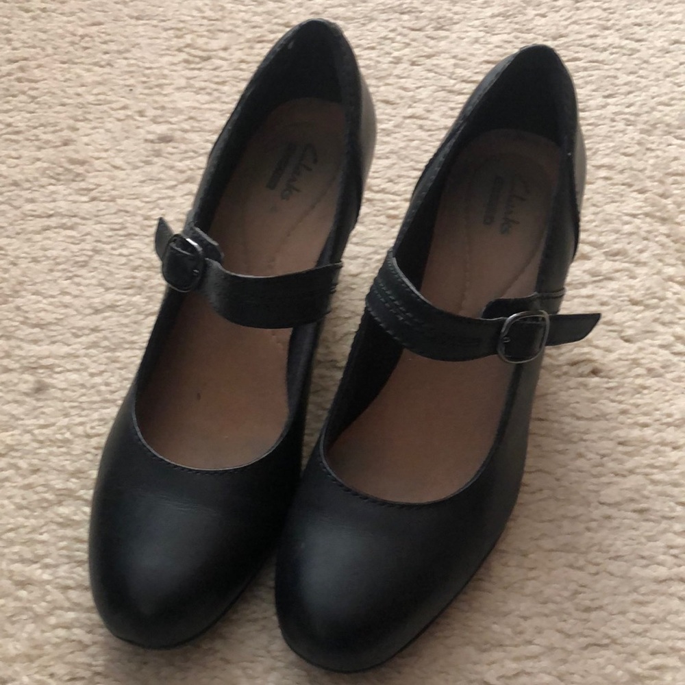 Clarks Heels